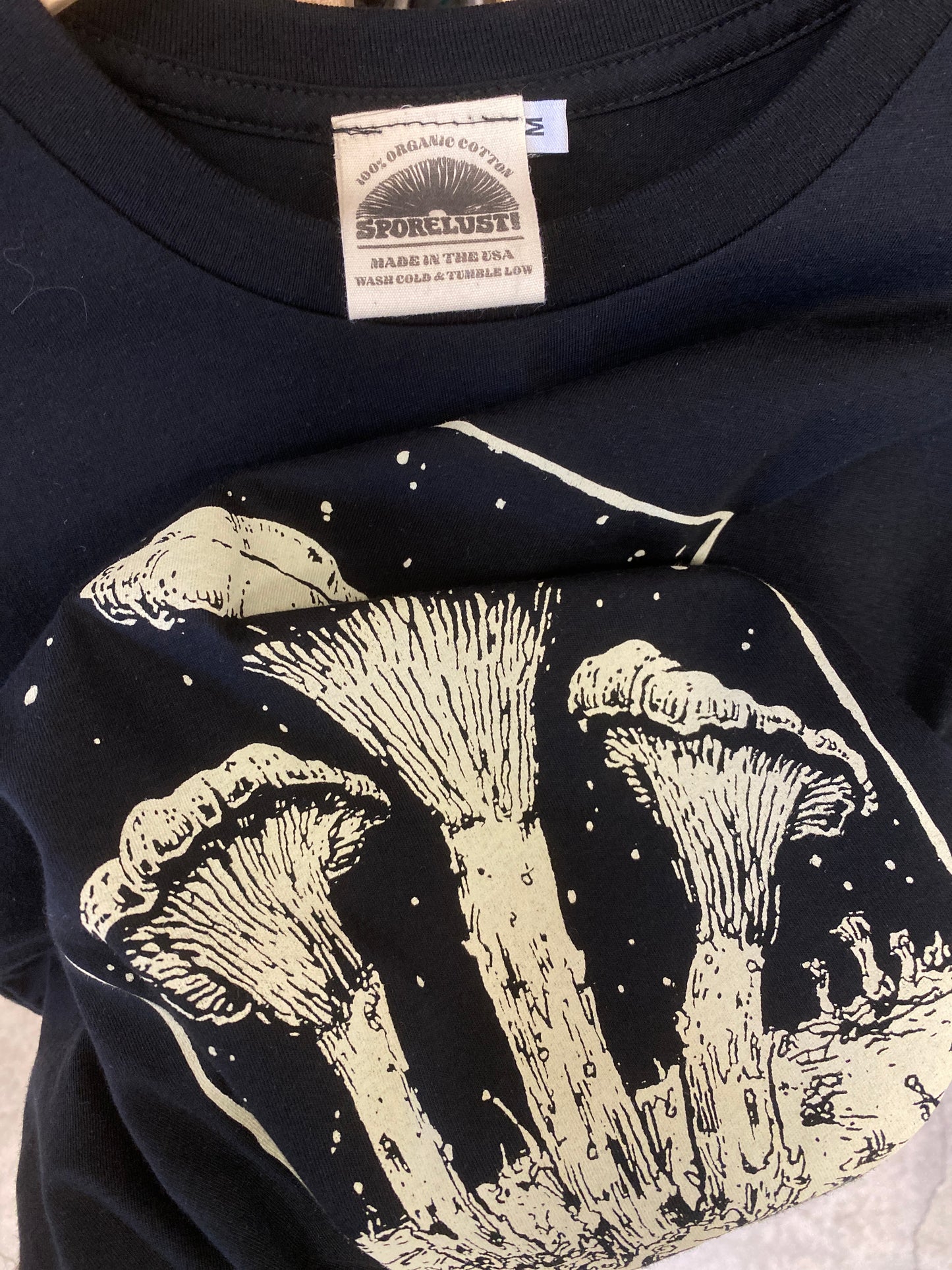 Chanterelle Tarot Tee, Black
