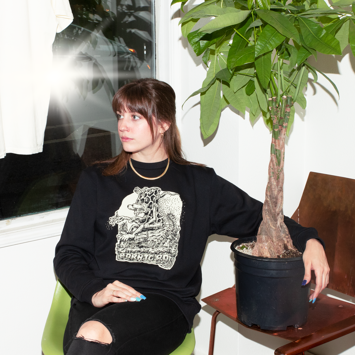 Born To Rot, Black Crew Sweater